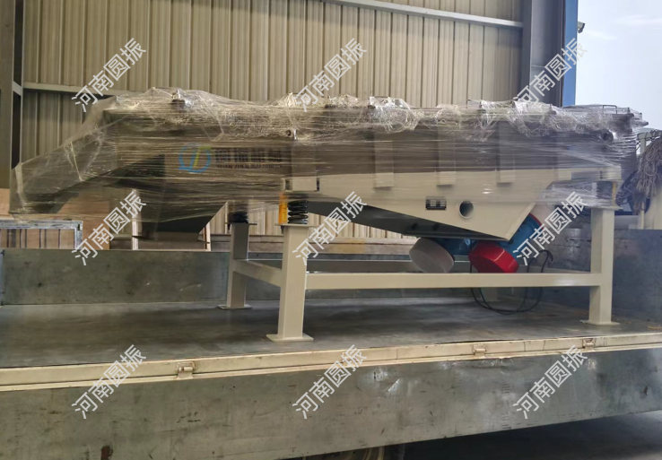 山東省德州1臺直線篩發(fā)貨